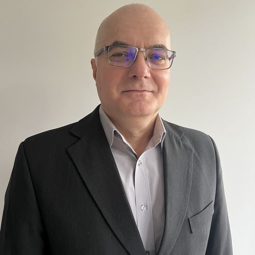 EUROPLAST: Piața de tâmplărie este afectată de scumpiri și prudența clienților