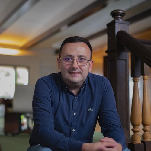 Arcer: Ușile de intrare din stejar rămân cele mai solicitate pe piața din România